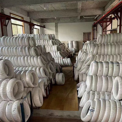 ราคาดี 7x19 สแตนเลสขนาดกะทัดรัดต่อต้านการหมุนลวดสลิงไนล่อนพีวีซีเคลือบ 304/316 สำหรับการยก ออนไลน์